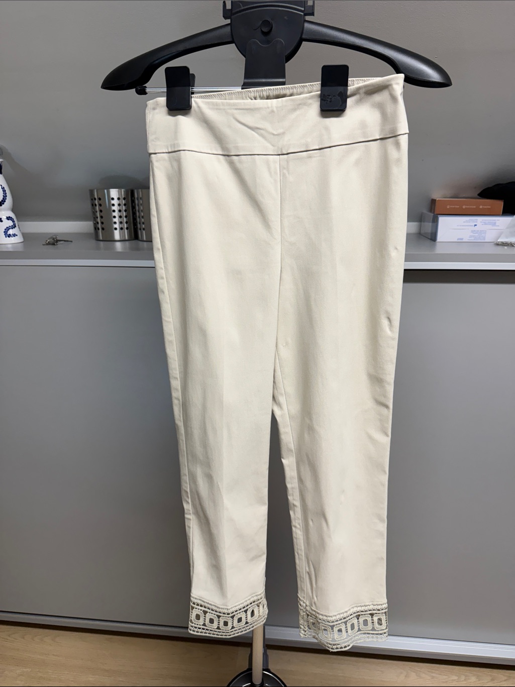 Joseph Ribkoff Cream Cropped Ankle Pants With Decorative Hem